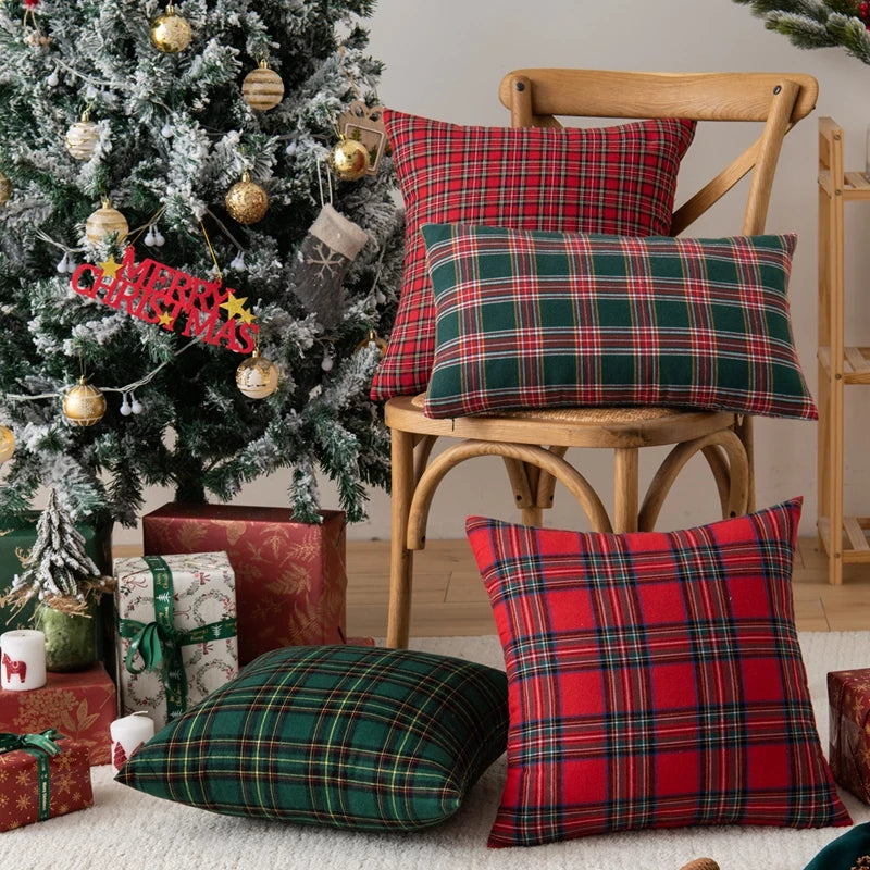 2pcs  Christmas Plaid Cushion Covers