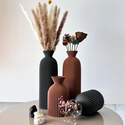 2-Piece Set of Wavy Pattern Art Dry Vase, Dried Flower Vase